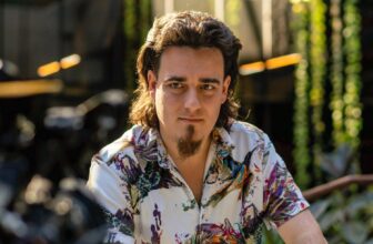 Trump Desires Border Surveillance Towers That Solely Palmer Luckey Can Construct