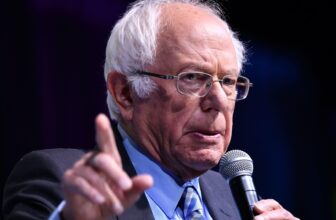 Bernie Sanders Reveals the AI ‘Doomsday Situation’ That Worries High Specialists
